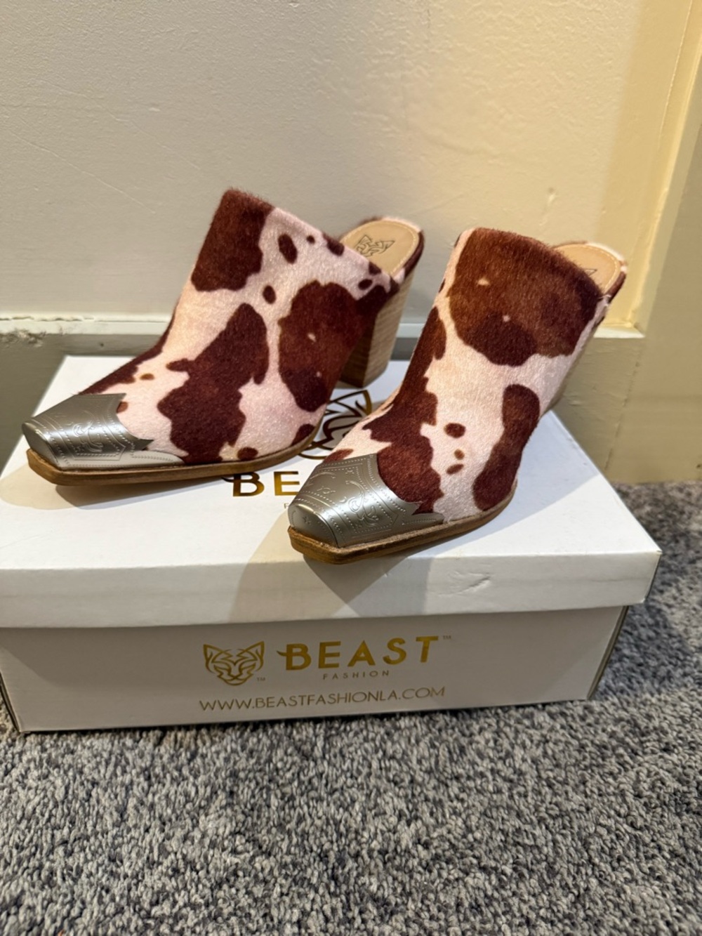 BEAST FASHION Pink and Brown Cowprint Western Mules